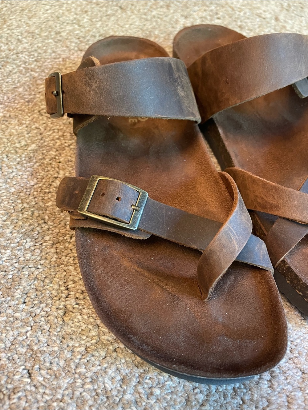 Mountain Sole Brown Leather Buckle Strap Sandals Slip On Flat Size 7 Birk Style - Picture 3 of 9